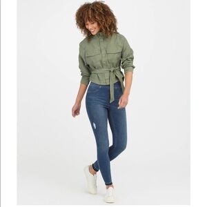 Spanx Pull Distressed Ankle skinny jeans medium wash